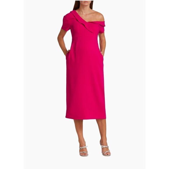 Emilia George 💚 - Picture 3 of 15